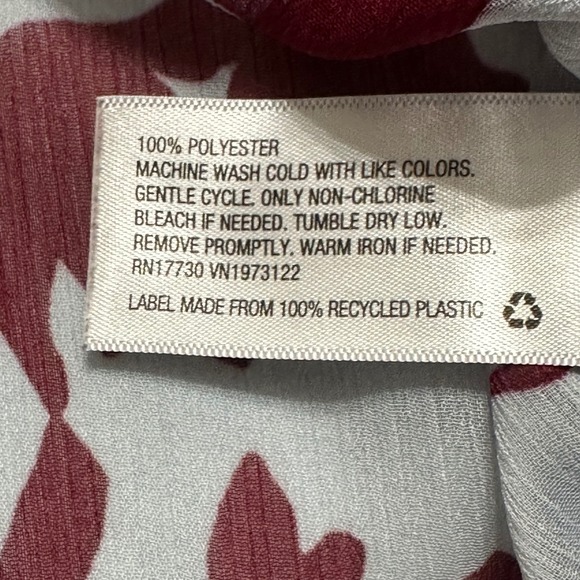 A New Day Gray Red Floral Print Long Sleeve Blouse Top‎ Semi Sheer Shimmery XL - Picture 6 of 7